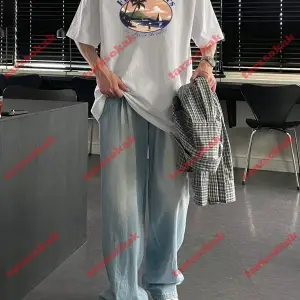 Model 3982 Erkek Yazlık Yuvarlak Yaka Kısa Kollu Günlük Tişört, Yaz