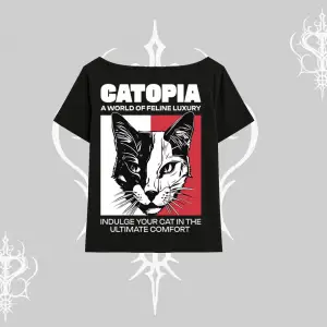 Modern Kedi Temalı Arka Baskılı Kayık Yaka Tshirt