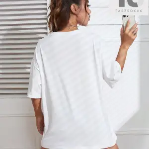 Mona Lisa Desenli Düşük Omuz Tişört