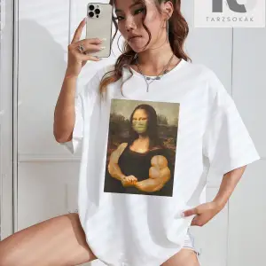 Mona Lisa Desenli Düşük Omuz Tişört