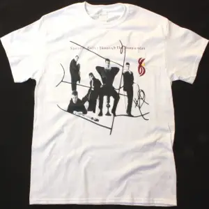MUSE LOGO NEW WHITE T-SHIRT ÖN BASKILI