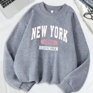 New York Brooklyn 1955 Baskılar Tişörtü Kadın Bisiklet Yaka Rahat Kapüşonlular Gevşek Polar S