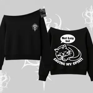 Not Lazy Saving My Spirit Kedi Baskılı Kayık Yaka Sweatshirt