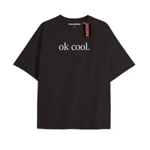 OK COOL. Unisex Oversize Yazılı Tshirt SİYAH