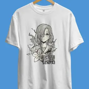 Oversize Anime Manga Karakter Siyah Beyaz Tasarım Baskılı Unisex Tişört