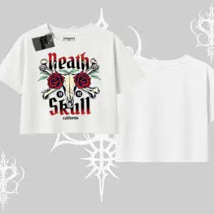 Oversize Crop Tshirt Skull & Roses Vintage West Coast Rebellion