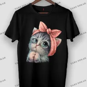 Oversize Kadın Beyaz Sevimli Minik Kedi Baskılı