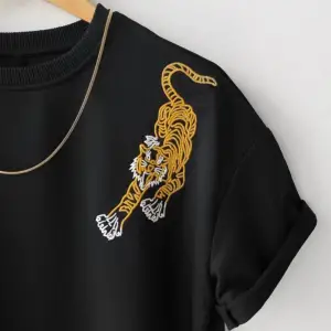 Oversize Siyah Tiger Baskılı