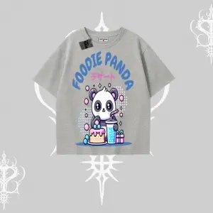 Oversize Tshirt Foodie Panda Tatlı ve Sevimli Panda Baskılı