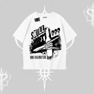 Oversize Tshirt Skull Impact Bone Chilling Street Icon