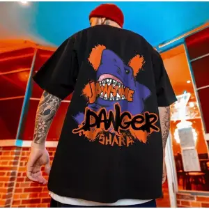 Özel Tasarım Danger Shark Sırt Baskılı %100 Pamuk Sokak Stili Hip Hop Erkek T-shırt