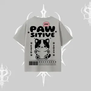 Paw Sitive Kedi Arka Baskılı Oversize Tshirt