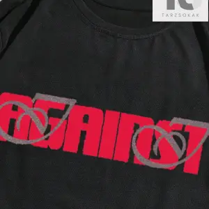 Pehlevi Erkek Harfli Grafik Tişört