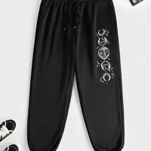 Plus Ay Desenli Beli Büzgülü Eşofman Altı