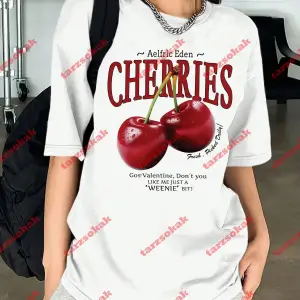 Red Cherries Baskılı Oversize Unisex Tshirt Beyaz