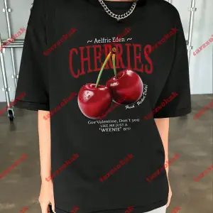Red Cherries Baskılı Oversize Unisex Tshirt Beyaz