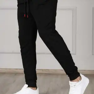 Relax family xf Erkek Yazlık Siyah Jogger Eşofman Altı Dar Paça Slim Fit RLX044513
