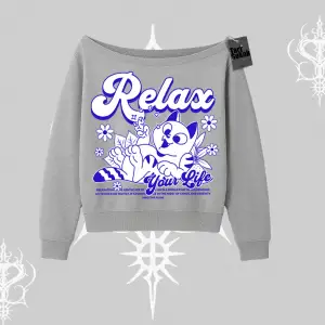 Relax Kedi Baskılı Kayık Yaka Sweatshirt