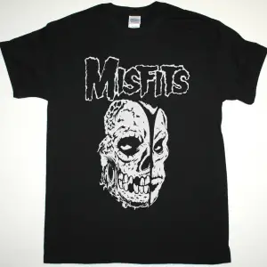 ROGER WATERS IN THE FLESH NEW BLACK T-SHIRT ÖN BASKILI