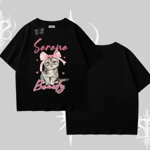 Serene Beauty Kedi Baskılı  Oversize Tshirt