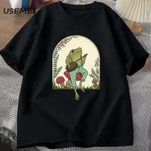 Sevimli Cottagecore T-shirt Estetik Kurbağa Mantar üzerinde Banjo Oynarken TErkekler 2827