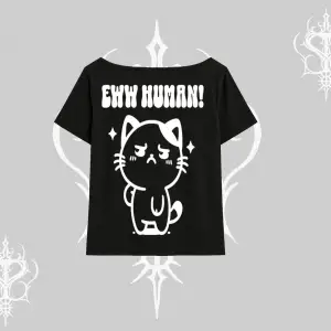 Sevimli Kedi Çizimli Arka Baskılı Kayık Yaka Tshirt