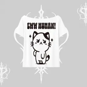 Sevimli Kedi Çizimli Arka Baskılı Kayık Yaka Tshirt