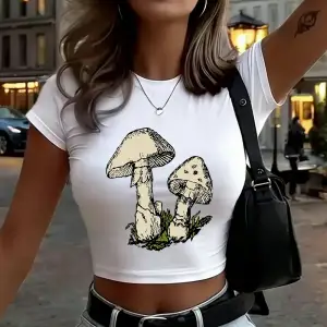 Sevimli Mantar Baskılar Kadın Kırpma T-Shirt Yaz Yumuşak Yüksek Elastik Üstler O-Boyun Kısa K