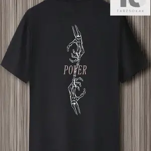 Sırt Tasarımlı Kafatası ve Palmiye Baskılı Erkek Tişört