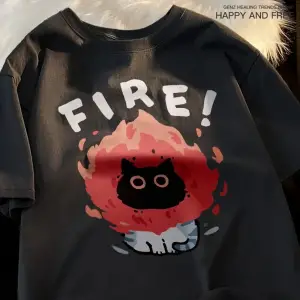 Siyah Eğlenceli ve Sevimli Kedi ve Köpek Desen Gevşek Tshirt Vintage Üst FemaleT-Shir