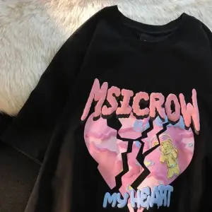 Siyah Karikatür Baskı Yaz Sevimli Kalp şeklinde Desen Harajuku