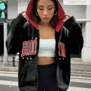 Siyah Kırmızı Kapüşonlu Fermuarli Brooklyn Oversize