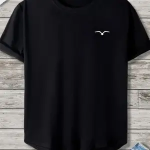Siyah Minimal Baskılı Unisex Basic Tshirt
