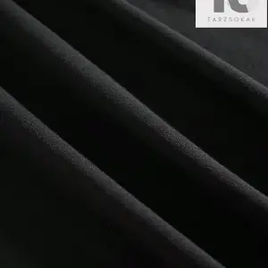 Siyah Örme Ejderha Desenli Yuvarlak Yaka Bol Tişört