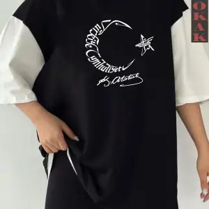 Siyah Oversize Çift Renk AY Baskılı Unisex Tshirt