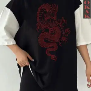 Siyah Oversize Çift Renk EJDERHA  Baskılı Unisex Tshirt