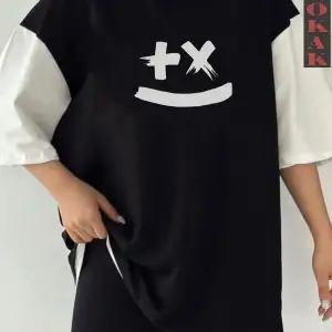 Siyah Oversize Çift Renk SMİLE  Baskılı Unisex Tshirt