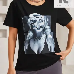 Slogan Grafikli Düşük Omuzlu Tişört