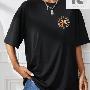 Slogan Grafikli Düşük Omuzlu Tişört