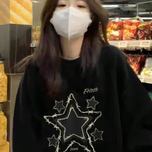 Slogan Grafikli Düşük Sweat Siyah