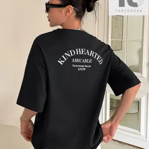 Sloganlı Grafik Düşük Omuz Tişört