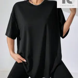 Sloganlı Grafik Düşük Omuz Tişört