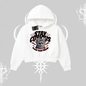 Stay Curious Kedi Baskılı Kapşonlu Crop Sweatshirt