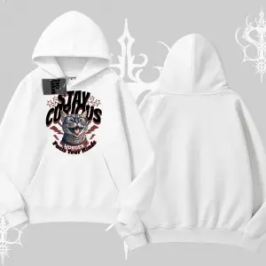 Stay Curious Kedi Baskılı Kapşonlu Sweatshirt