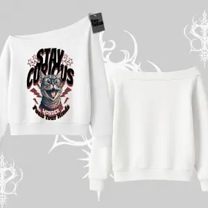 Stay Curious Kedi Baskılı Kayık Yaka Sweatshirt