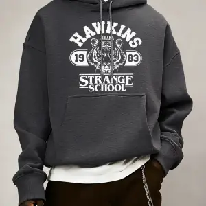 Strange School 1983 Baskılı Erkek Günlük Giyim Modası Bol Kapüşonlu Üstler Her Şeyle Uyumlu S