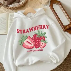 Strawberry oversize sweatshirt beyaz