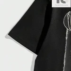 Street Life Erkek Mektup ve Yıldız Grafikli Tişört