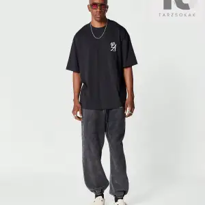 SUMWON Önü Arkası Şehir Baskılı Tişört