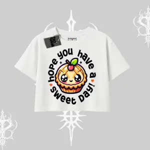 Sweet Day Cupcake Baskılı Oversize Crop Tshirt